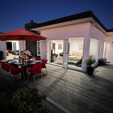 Ocean Front East End Beach House ニュープリマス エクステリア 写真